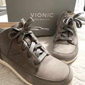 Vionic High Top Shoes